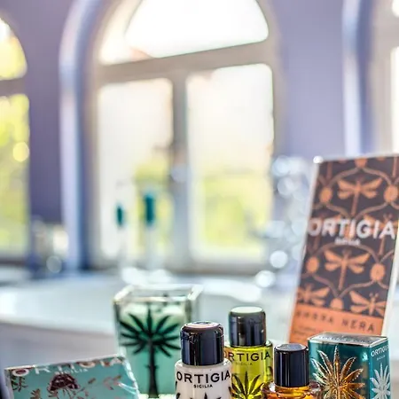 Linneo Отель Рим