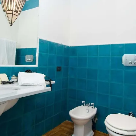 Linneo Hotel 3*