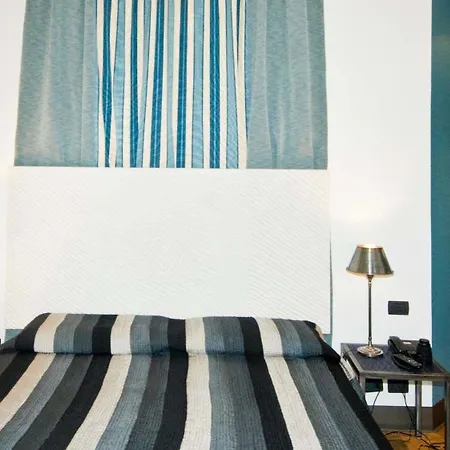 Hotel Linneo 3*